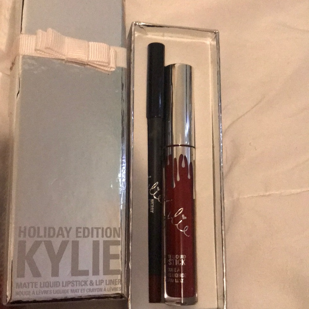 💋BRAND NEW Kylie cosmetics lip kit💋